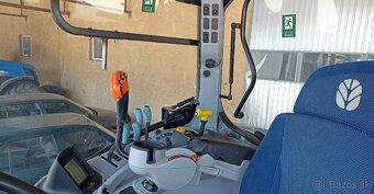 Traktor New Holland T7.195S - 3