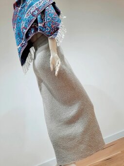 """ÚPLETOVÁ MAXI SUKŇA""" vel M - 3