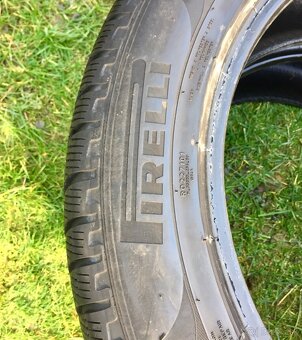 235/55 r18 zimné Pirelli 104H - 3