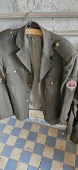 Vojenské rovnošaty - 3