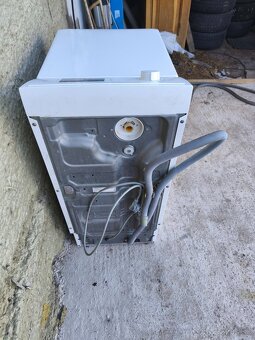 Predám práčku Elektrolux z hora plnenu - 3