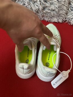 Adidas Pureboost 22 Running shoes [size 38] - 3