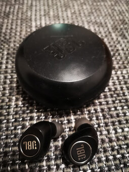 luetooth sluchadla JBL FREE - 3
