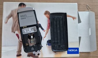 Nokia 6021 - skoro novy, komplet v krabici - 3