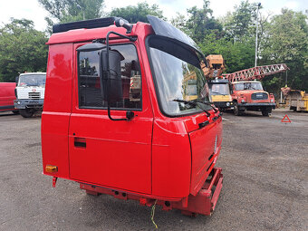 Kabina Tatra T815 EURO 2, 3 REPAS - 3