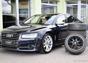 Audi S8 PLUS 4.0TFSI MAX VÝBAVA 2xKOLA 445 kw - 3