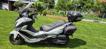Sym 300 skúter - 3