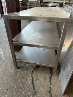 Predám nerezový gastro stôl 2 police 205x70x85cm - 3