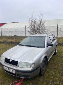 Škoda Octavia 1 1.6 benzin - 3
