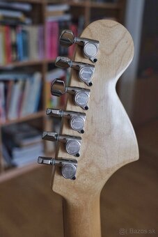 Hardtail stratocaster mahagón Custom. - 3