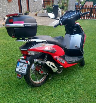Skuter 125 - 3