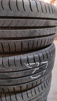 Predám sadu letnych pneu Michelin 195/55 r16 - 3