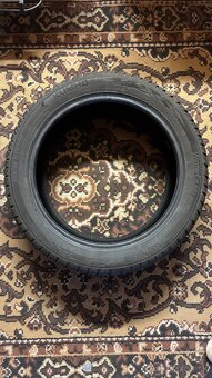 Kumho 225/45r17 zimne - 3
