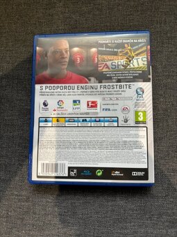PlayStation 4 hra: FIFA 17 - 3