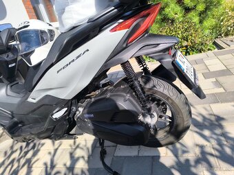 Honda Forza 125 - 3