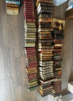 Starožitné knihy - 3