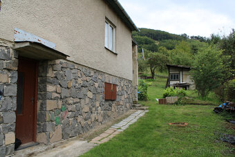 SPEKTRUM REALITY- Na predaj 4-izbový rodinný dom s pozemkom  - 3