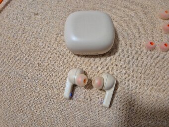 Predam JBL Live PRO+ - 3