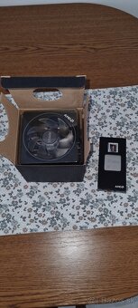 AMD RYZEN 7 3800X - 3