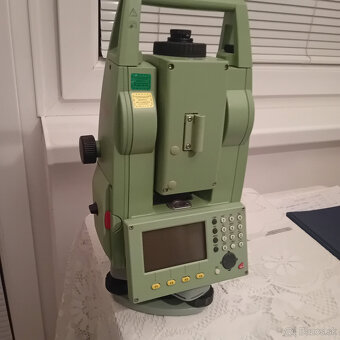 Bezhranolová totálna stanica Leica TCR803 POWER - 3