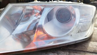 Xenónové svetlomety Octavia 2 predfacelift - 3