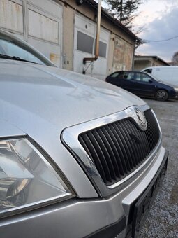 Škodám octavia 2 predok - 3