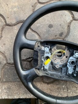 Predám kožený volant multifunkčný do vw Seat - 3