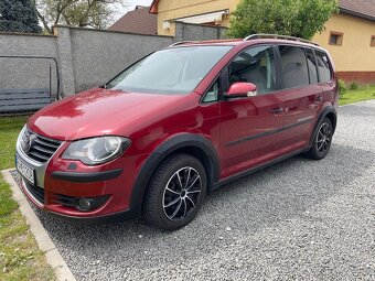 VW Cross Touran 1.4 tsi - 3