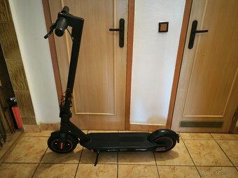 Predam elekticku kolobezku kolesa 10" dojazd 60km baterka - 3