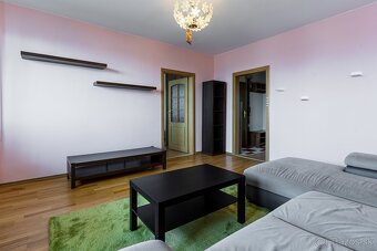 Žiadaný dvojgeneračný 4-izbový byt s výhľadom na les – Viede - 3