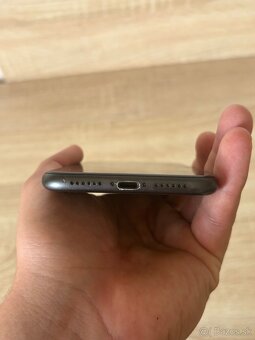 iPhone 11 black 64gb - 3