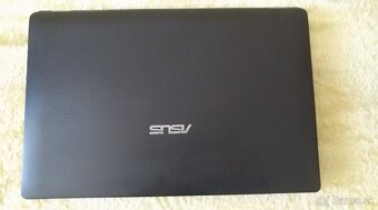 Asus X73S - 3