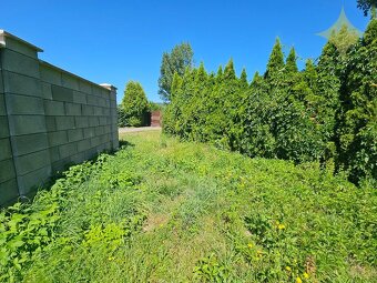 PRIEVIDZA – Staré sídlisko / DOBRÁ POLOHA / Pozemok 1350 m2, - 3