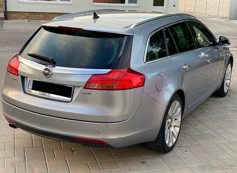 Predám Opel Insignia Sport Tourer 2.0 CDTI 118kW R.v 2011 - 3