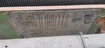 Predam dvojstlpovy starší zdvihák 2500kg ešte poctivé zelezo - 3