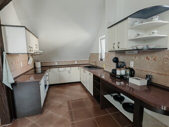 Prenájom priestranného apartmánu vo Zvolene - 3