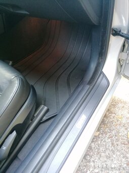 BMW 325d e90 - 3