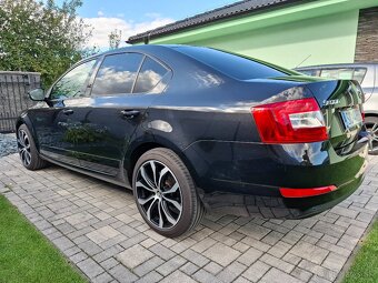 Octavia 3 len 121000km. - 3