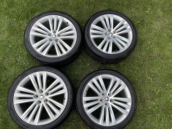 SIRIUS Silber orig.skoda Superb 3V 5x112 8j x19 ET 44 V - 3