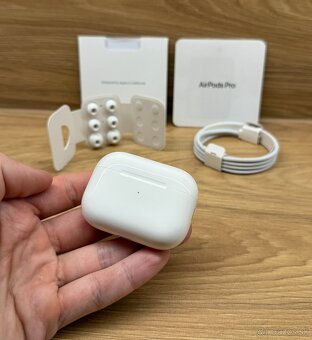 Originál Apple Airpods Pro 2 (USBC) - 3