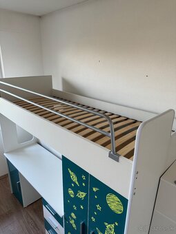 Detská poschodová posteľ so skriňou a stolom - 3