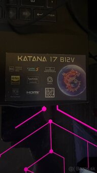 Notebook MSI Katana 17 B12V - 3