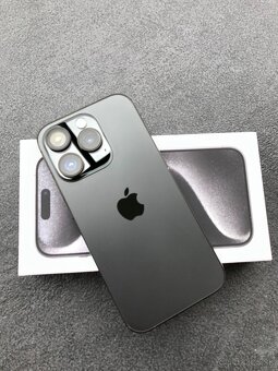Iphone 15 pro 256 GB Black Titanium Kupeny v orange 3/2024 - 3