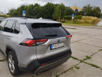 RAV 4 Hybrid - 3