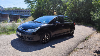 Citroën C4 1.4i, 65 kW – hatchback s klímou a tempomatom - 3