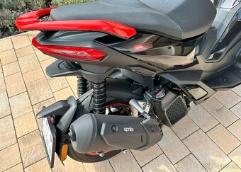Aprilia SR GT 125 - 3