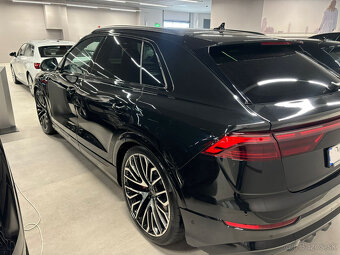 Audi Q8 50 TDI , S line Sport plus , Matrix , 23" nové - 3