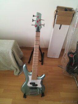 Bas gitara Ibanez - 3