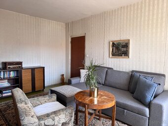 NA PREDAJ 3-izbový byt v centre mesta Prievidza - 3