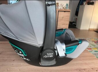 Vajicko Britax Romer - 3